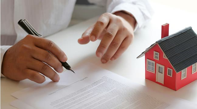 Should you rent or buy when you first move to France?